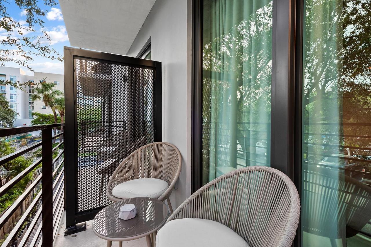 Pretty Rola 201 Luxury 1B1B W King Bed At Downtown ฟอร์ต ลอเดอร์เดล ภายนอก รูปภาพ