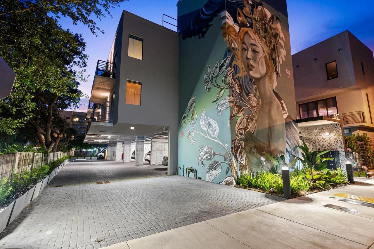 Pretty Rola 201 Luxury 1B1B W King Bed At Downtown ฟอร์ต ลอเดอร์เดล ภายนอก รูปภาพ